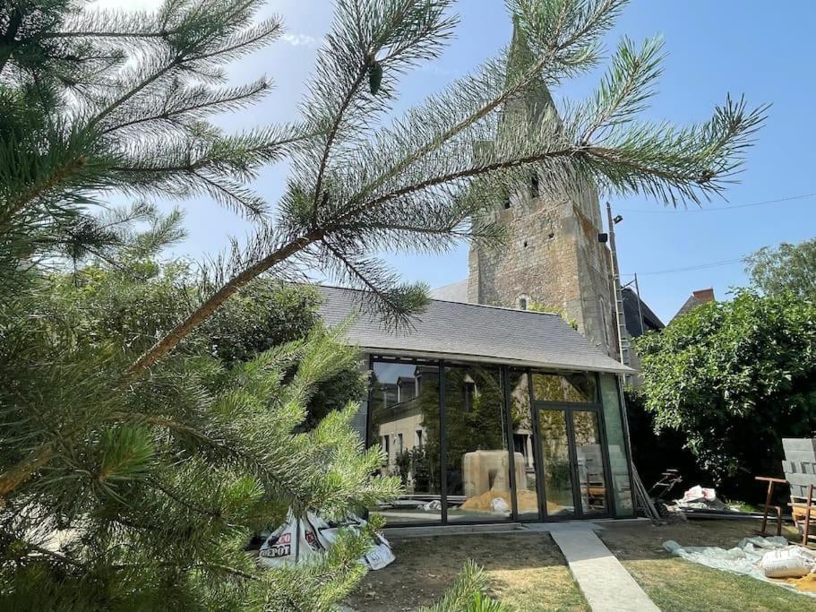 Le Clos Du Tilleul Fabuleuse Propriete 15 A 30 Pers Piscine Au Coeur D'Un Charmant Village Thilouze Exterior foto